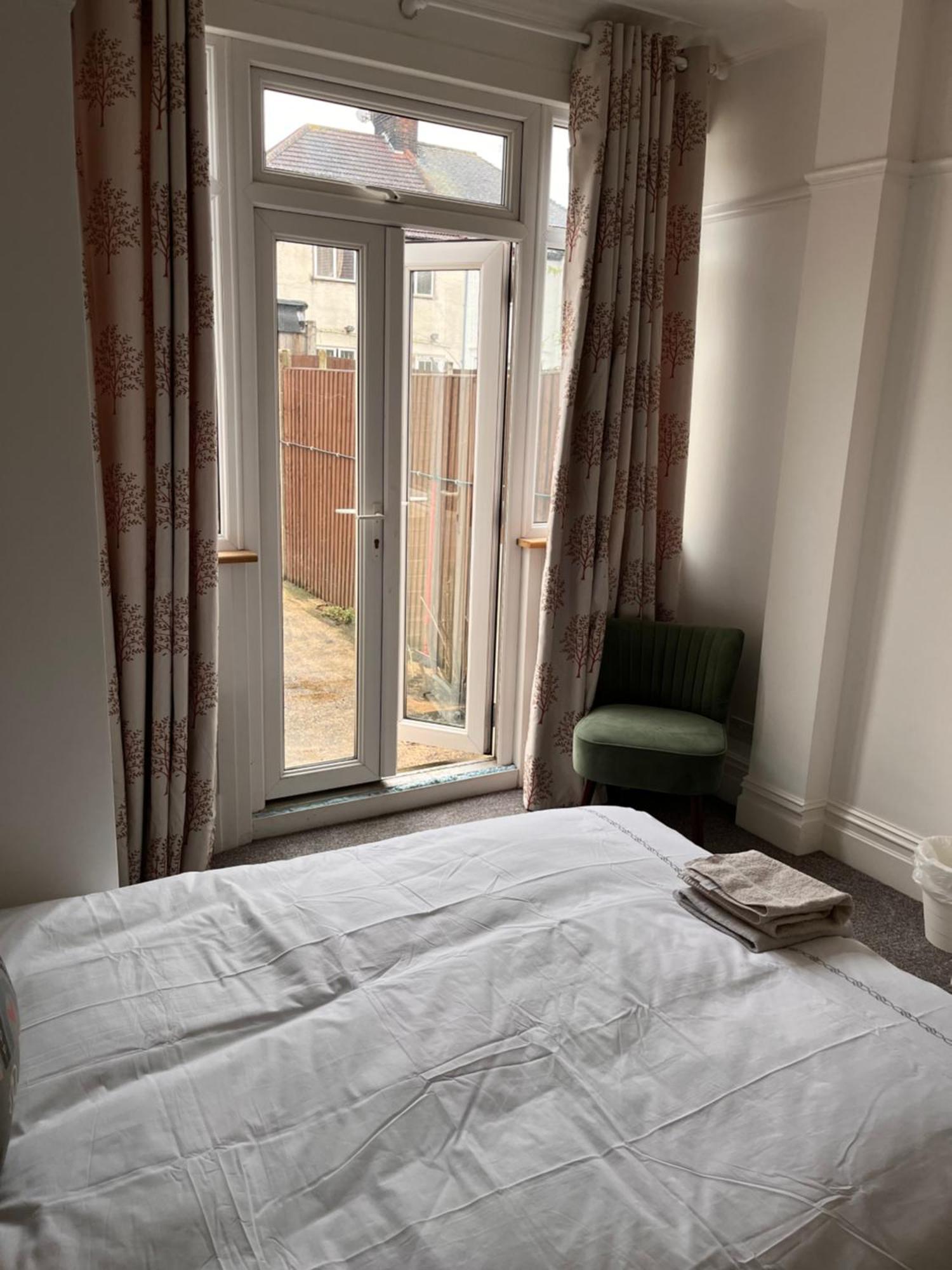Luxury Cosy Retreat Apt London Exterior foto